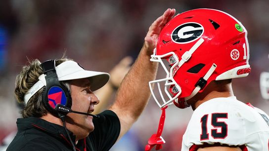 Georgia QB Carson Beck to try elbow treatment; P Brett Thorson out for season (College Football)