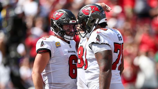 Baker Mayfield, Mike Evans help Buccaneers trounce Eagles (NFL)