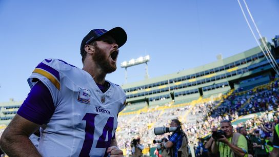 NFL roundup: Vikings hold off Packers to remain unbeaten (NFL)