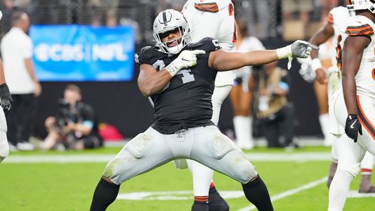 Report: Raiders DT Christian Wilkins (foot) out indefinitely, going to IR (NFL)