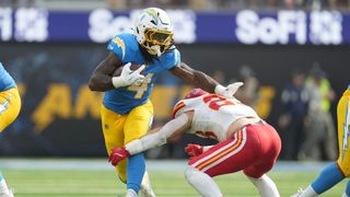 Chargers activate Gus Edwards (ankle) off IR; RB questionable vs. Titans (NFL)