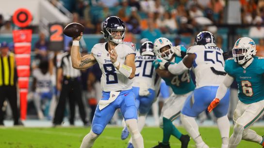 Titans QB Will Levis exits with apparent injury (NFL)