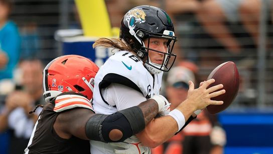 Browns DE Alex Wright (triceps) out for season (NFL)