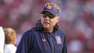 Auburn coach Hugh Freeze (illness) joins team in Kentucky (College Football)