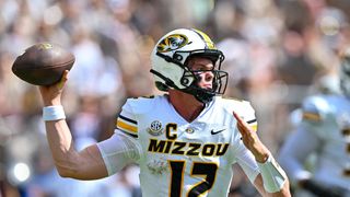 After first loss, No. 21 Missouri makes 'no excuses,' looks to rebound at UMass (College Football)