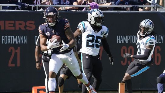 DJ Moore, Bears blow past Panthers (NFL)