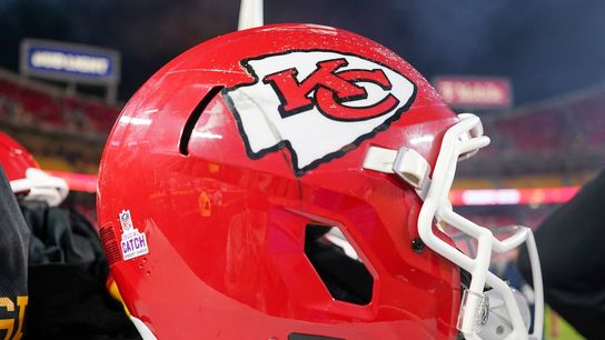 CB Steven Nelson ends retirement, signs with Chiefs (NFL)