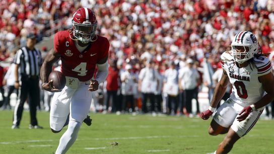 No. 7 Alabama rallies, survives South Carolina upset bid (College Football)