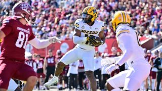 No. 21 Missouri cruises past Massachusetts (College Football)