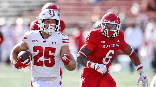Wisconsin, Northwestern look to build on big wins (College Football)