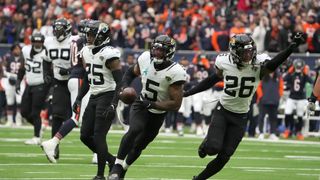 Jaguars S Andre Cisco criticizes defensive effort vs. Bears (NFL)