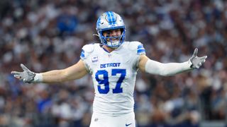 Lions DE Aidan Hutchinson recovering from leg surgery (NFL)