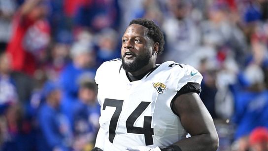 Reports: Vikings acquire LT Cam Robinson from Jaguars (NFL)