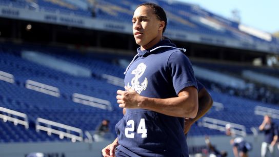 Alex Tecza helps No. 25 Navy rout Charlotte (College Football)