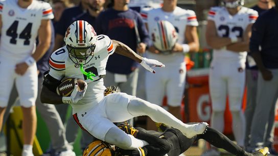 Struggling Auburn aims to halt slide at Kentucky (College Football)