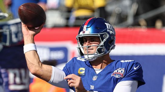 Giants QB Daniel Jones 'moving forward' after benching (NFL)