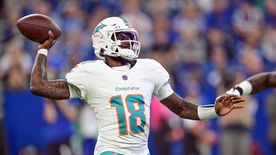 Dolphins QB Tyler Huntley hurts shoulder, ruled out vs. Colts (NFL)