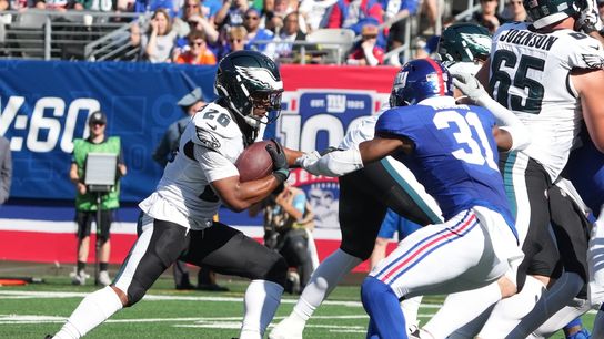 Ex-Giant Saquon Barkley booed, but he, Eagles get last laugh (NFL)