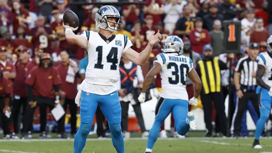 QB Andy Dalton back with Panthers on 2-year deal (NFL)