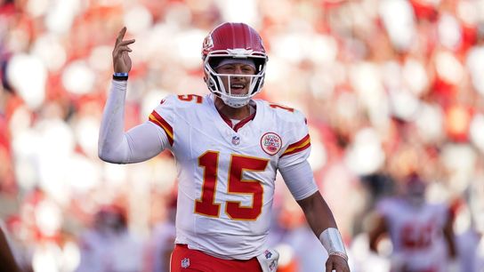 Patrick Mahomes, Chiefs put unbeaten streak on line vs. Raiders (NFL)