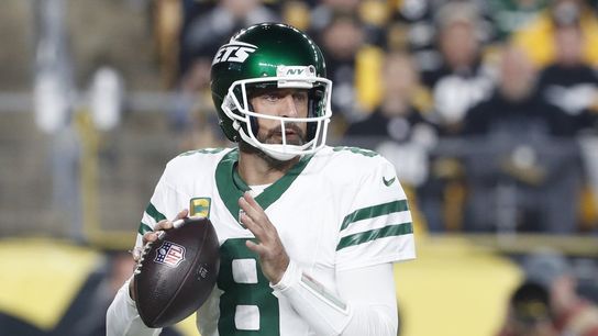 Jets' Aaron Rodgers nursing ailing hamstring among other injuries (NFL)