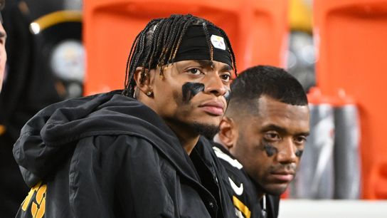 Steelers QB Justin Fields added to injury report vs. Giants (NFL)