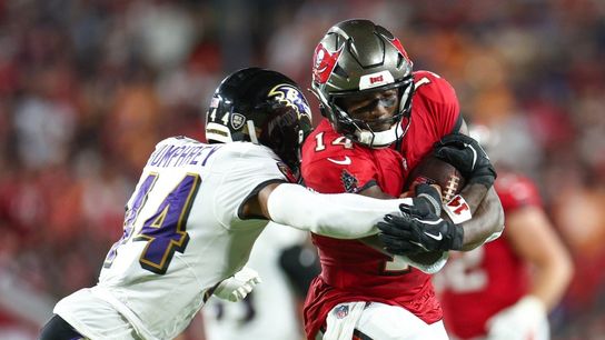 Bucs' Baker Mayfield, Chris Godwin, Tristan Wirfs active vs. Eagles (NFL)