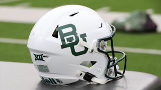 Baylor DL Alex Foster dies at 18 (College Football)