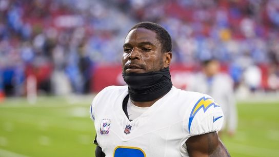 Chargers LB Denzel Perryman facing weapons charges (NFL)