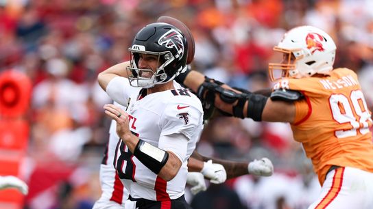 Falcons fend off Buccaneers, improve to 4-0 vs. NFC South (NFL)