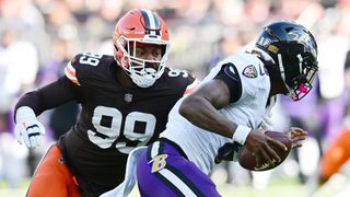 Reports: Lions add edge rusher Za'Darius Smith in trade with Browns (NFL)