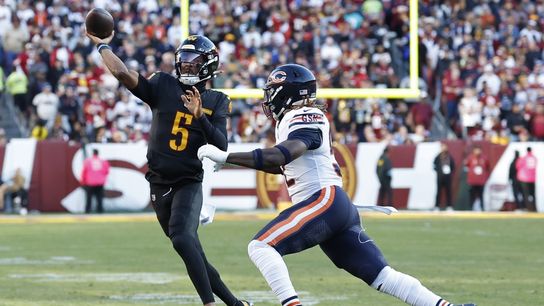 Jayden Daniels pulls off miracle finish as Commanders stun Bears (NFL)