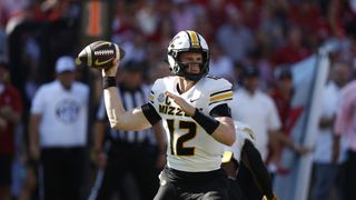 Missouri QB Brady Cook (ankle, wrist) out vs. Oklahoma (College Football)