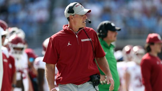 Skidding Oklahoma looks to keep focus in meeting vs. Maine (College Football)