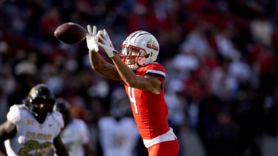 Sub-.500 Arizona, Houston maintain bowl aim (College Football)