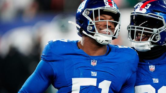 Eagles add former Giants DE Azeez Ojulari (NFL)