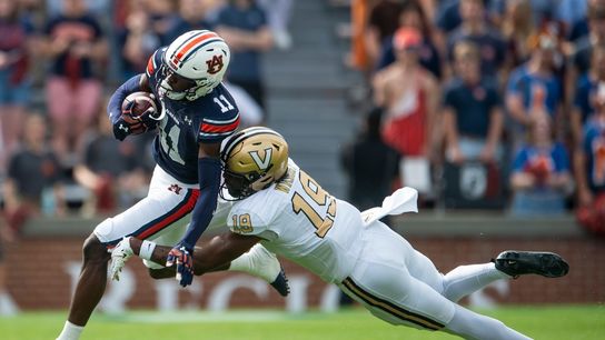 Vanderbilt reaches bowl eligibility with road win at Auburn (College Football)
