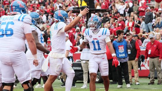 Jaxson Dart, Jordan Watkins, No. 19 Ole Miss jolt Arkansas (College Football)