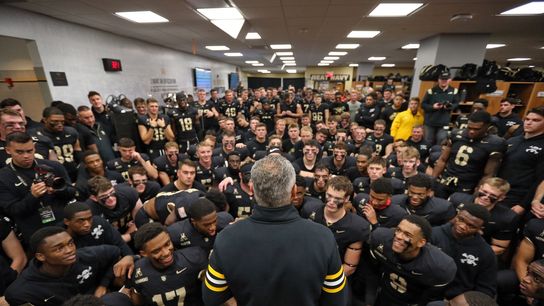 Unbeaten No. 25 Army resumes playoff push vs. North Texas (College Football)