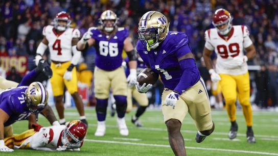 Washington's D stiffens late as Huskies hold off USC (College Football)