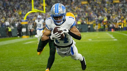 Lions out-execute Packers for win at rainy Lambeau (NFL)