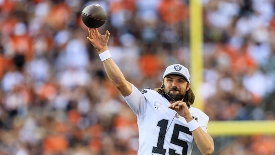 Raiders ride with QB Gardner Minshew despite offensive changes (NFL)