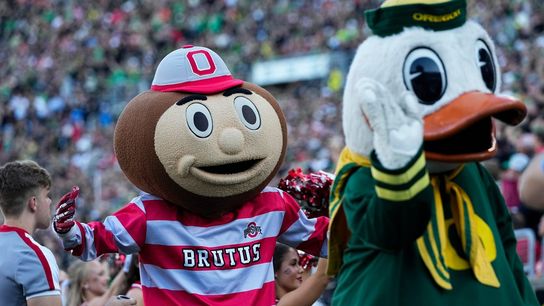 Oregon clinches Big Ten title game spot; Ohio St., Indiana, Penn St. still battling (College Football)