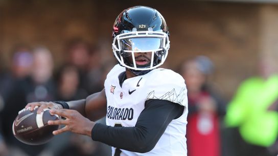Shedeur Sanders' odds of being Browns' QB1 higher than Dillon Gabriel's (NFL)