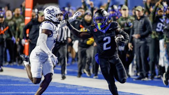 Ashton Jeanty paves way again as No. 12 Boise St. holds off Nevada (College Football)
