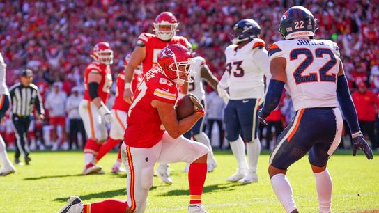 Chiefs remain unbeaten by sneaking past Broncos (NFL)