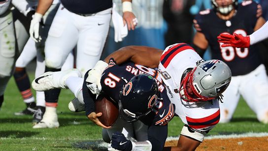 Patriots sack Caleb Williams 9 times, stifle Bears (NFL)