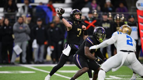 Washington uses late-game surge to pull away from UCLA (College Football)