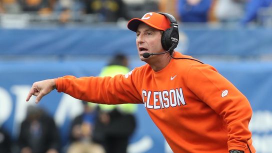 Clemson adds top 50 QB to '25 recruiting class (College Football)