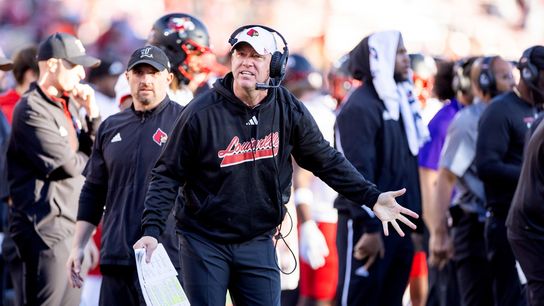 Tyler Shough, Isaac Brown lead Louisville's rout of Pitt (College Football)